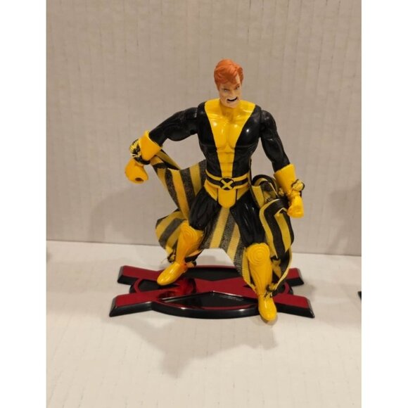 Lot of 9 1996 5" Toy Biz Action Figure X-Men + Marvel Loose Figures - Picture 9 of 10